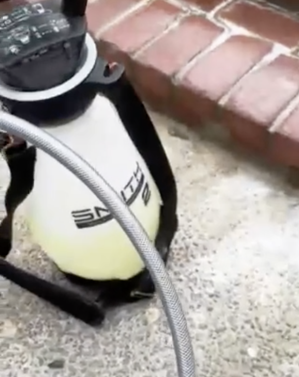 #TricksoftheTrade - Smith Battery Powered Pump Sprayer