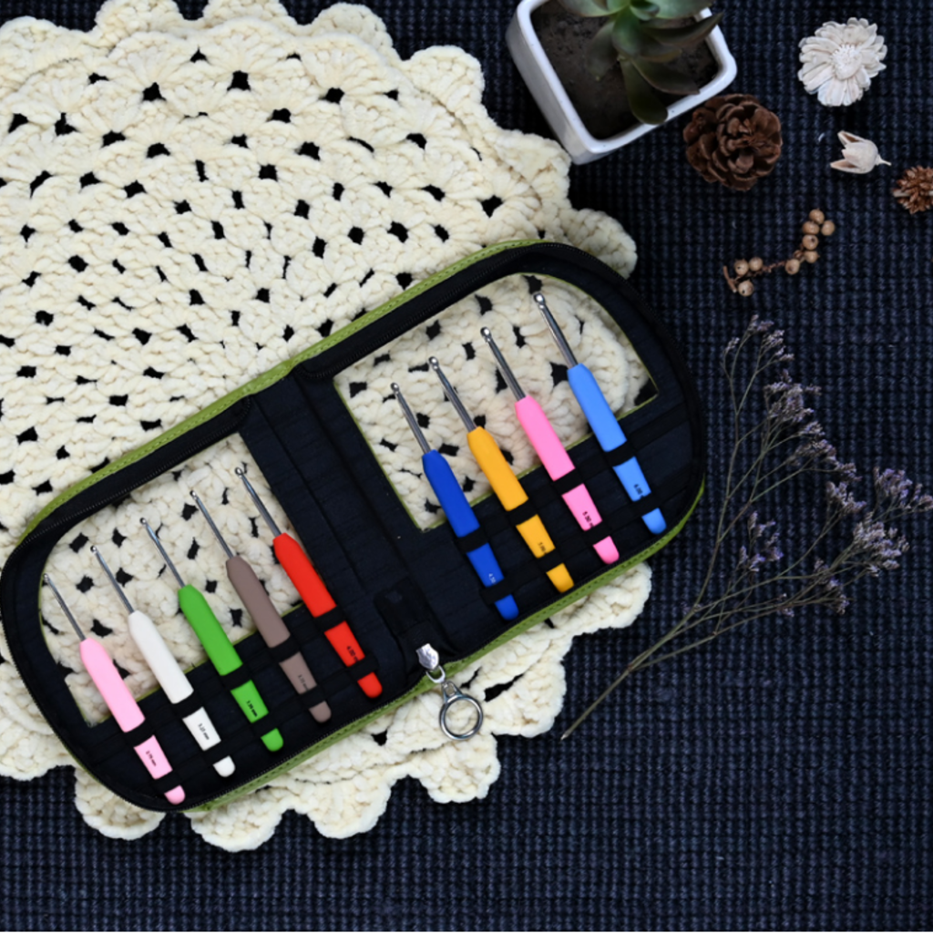 Knitter’s Pride Waves crochet hook set
