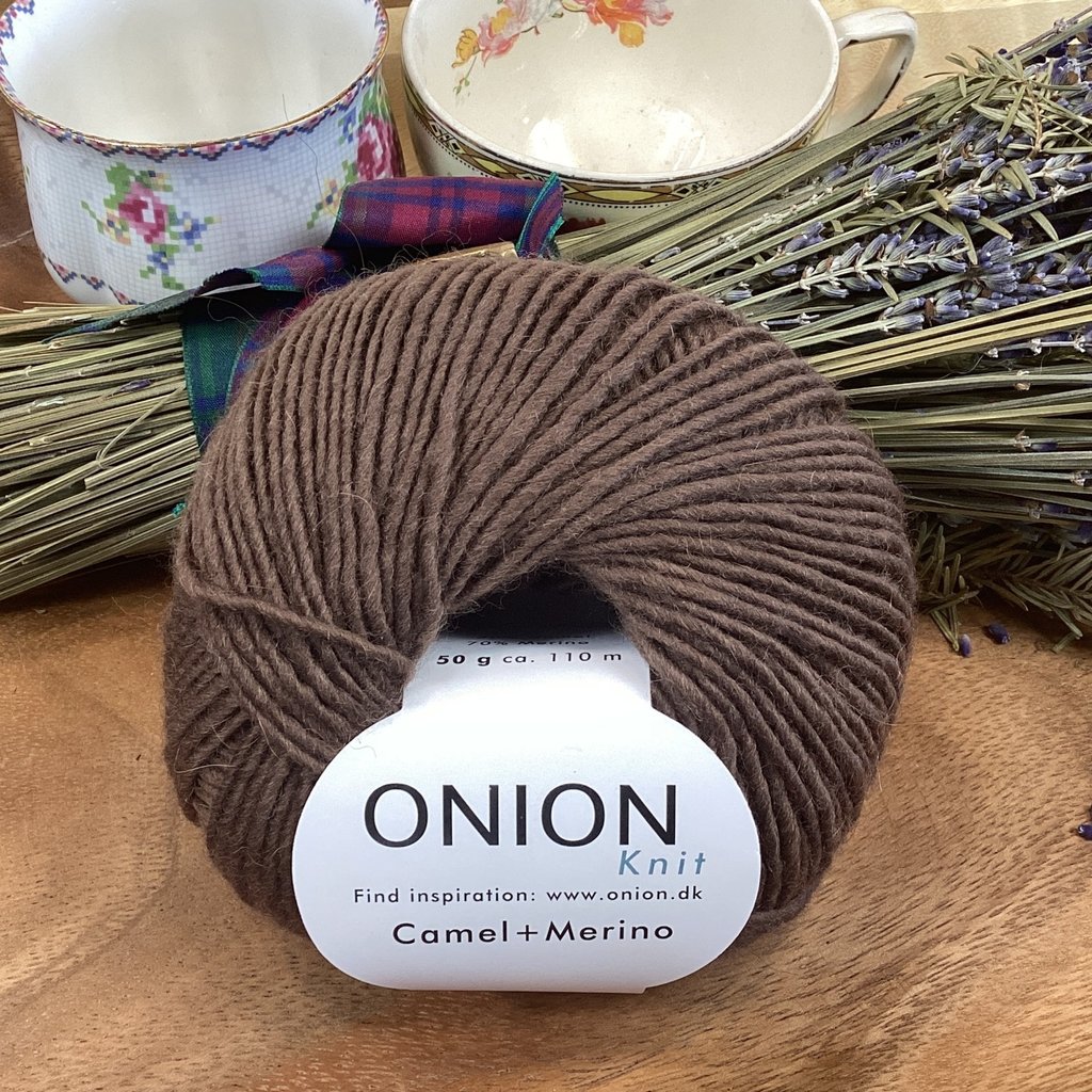 Onion Camel Merino 50g - Yarn Divas Tea & Fibre Emporium