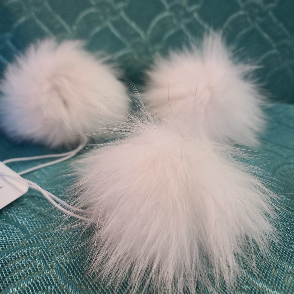 Tree Line Knits Fur PomPoms