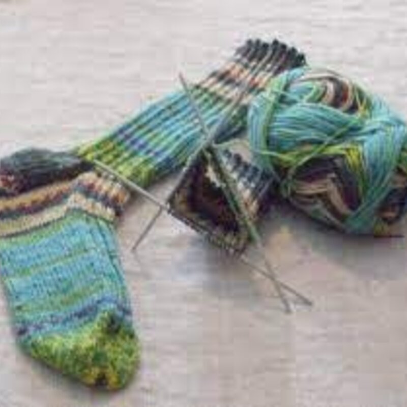 Learn to Knit Socks on DPNs