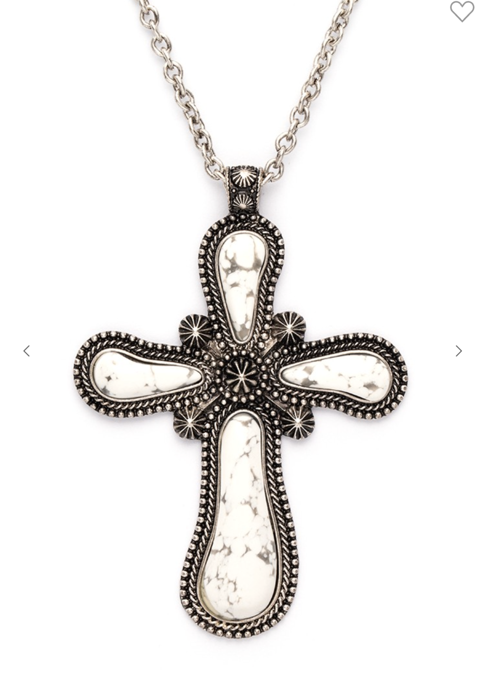 Bendecida Necklace Set
