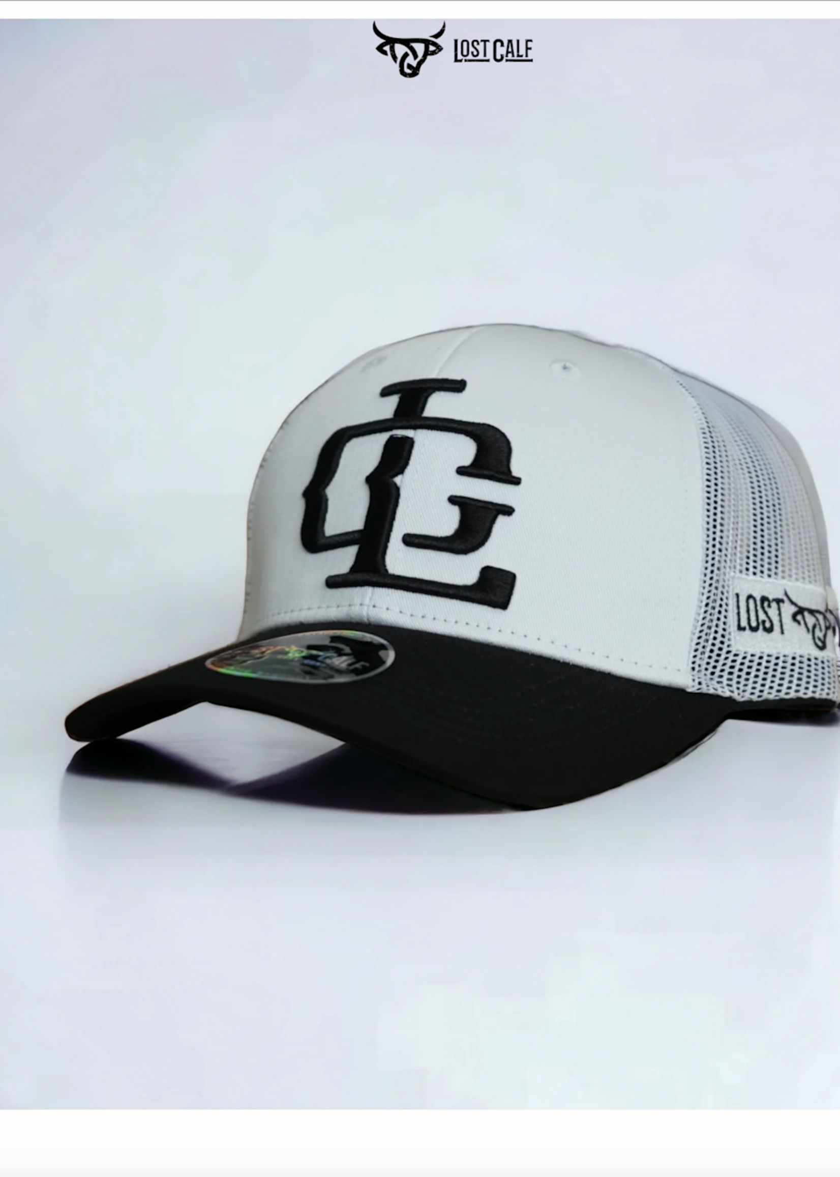 LC Logo Black/White Curve