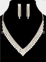Luxury Views Necklace Set