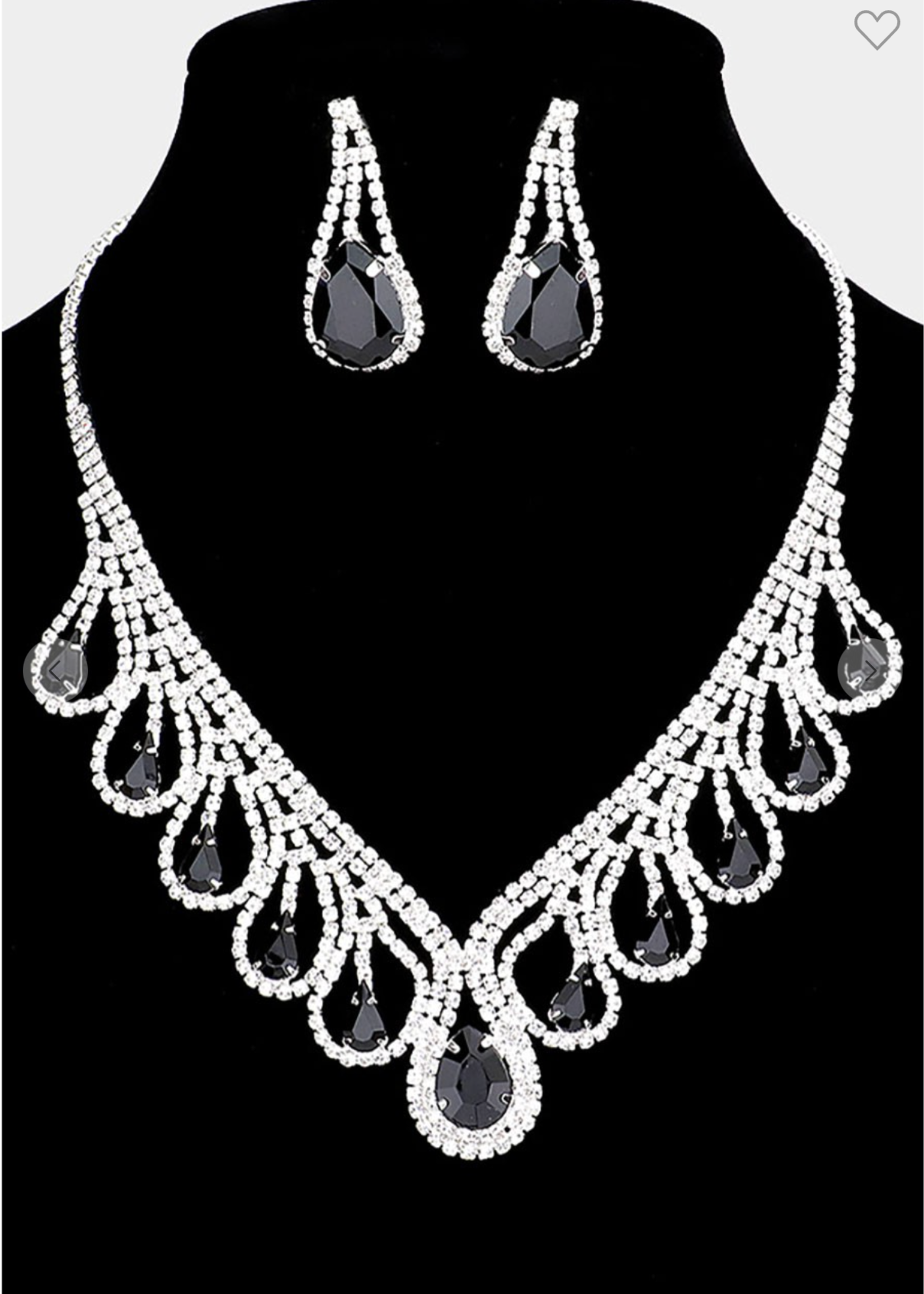 I Just Wanna Love You Necklace Set