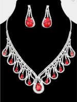 I Just Wanna Love You Necklace Set
