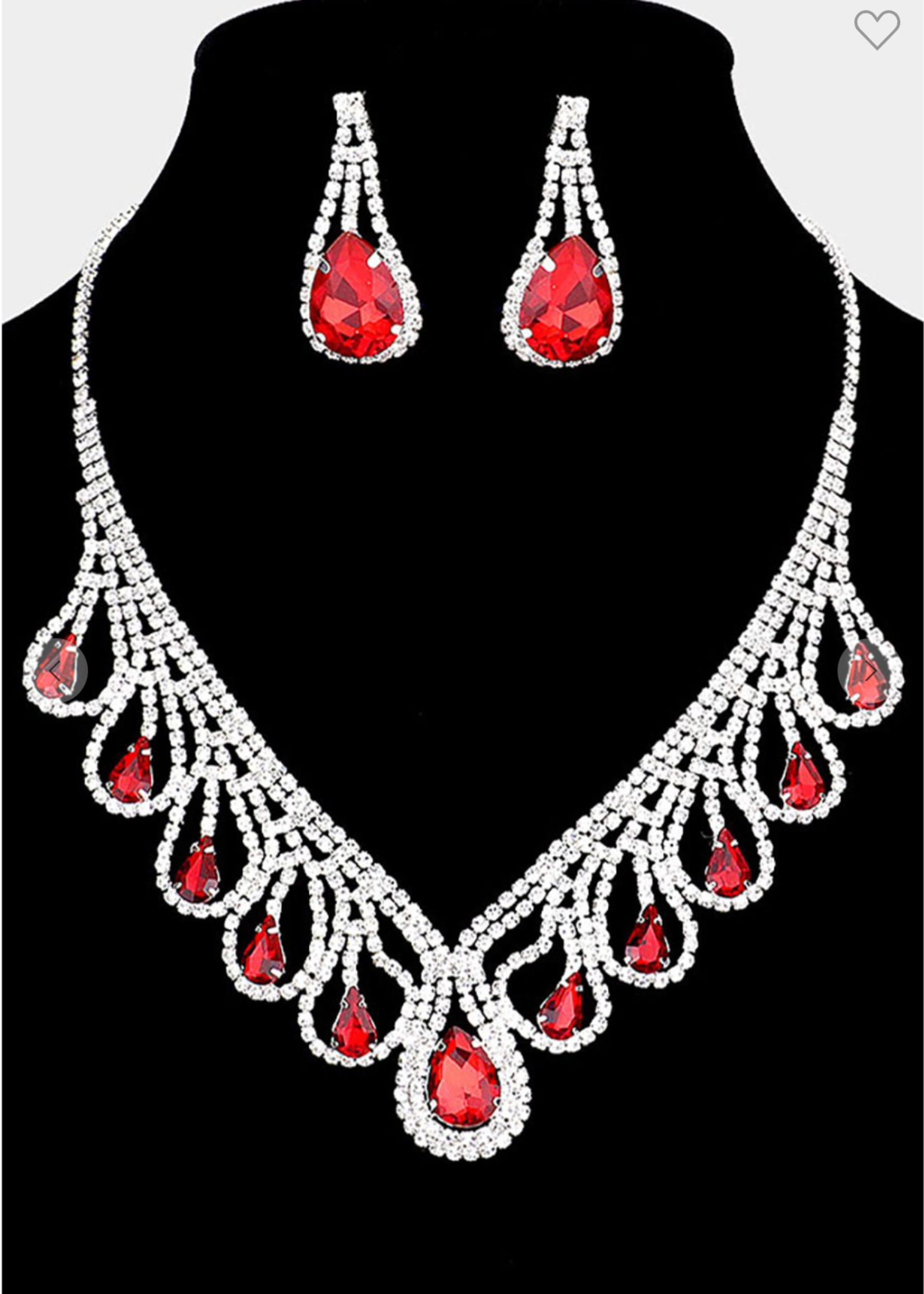 I Just Wanna Love You Necklace Set