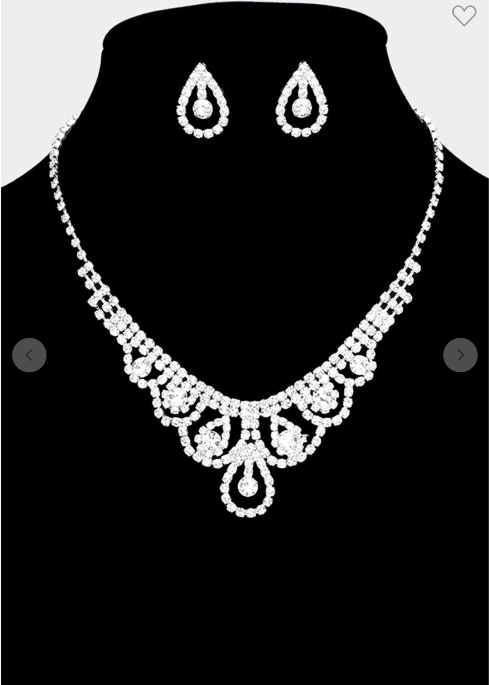 Don't You Know It Necklace Set