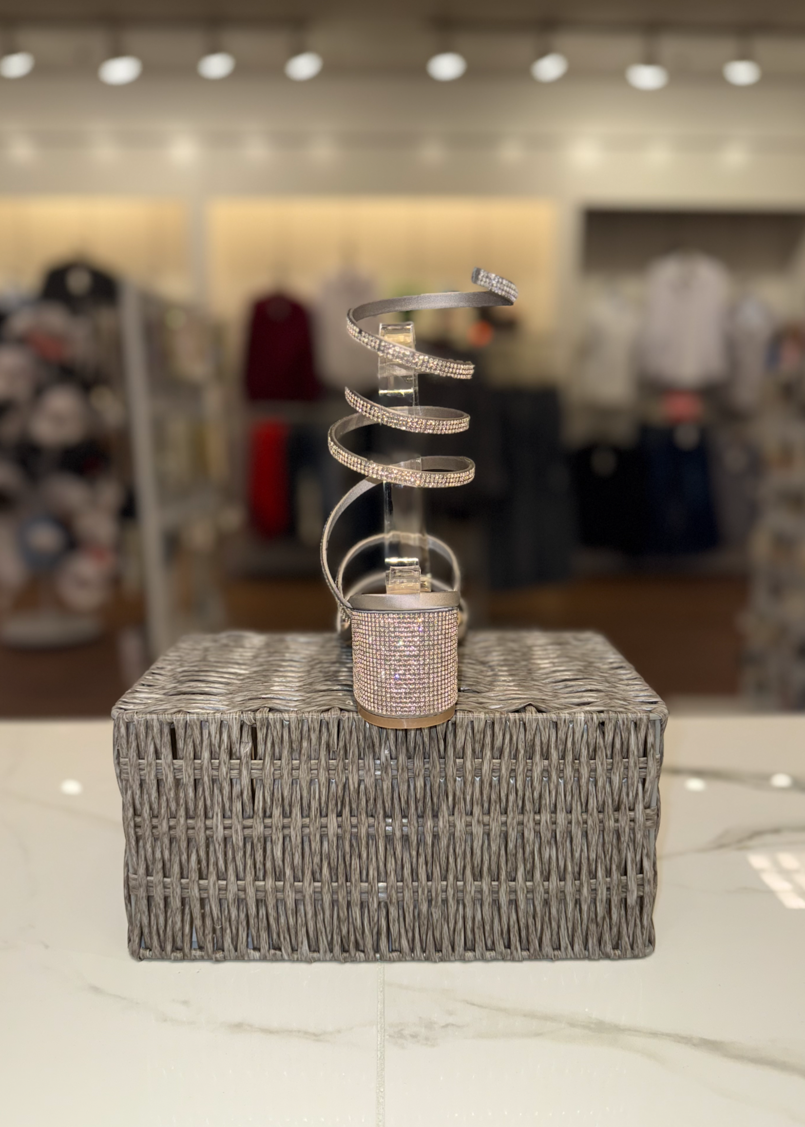 Don't Over Think Heel