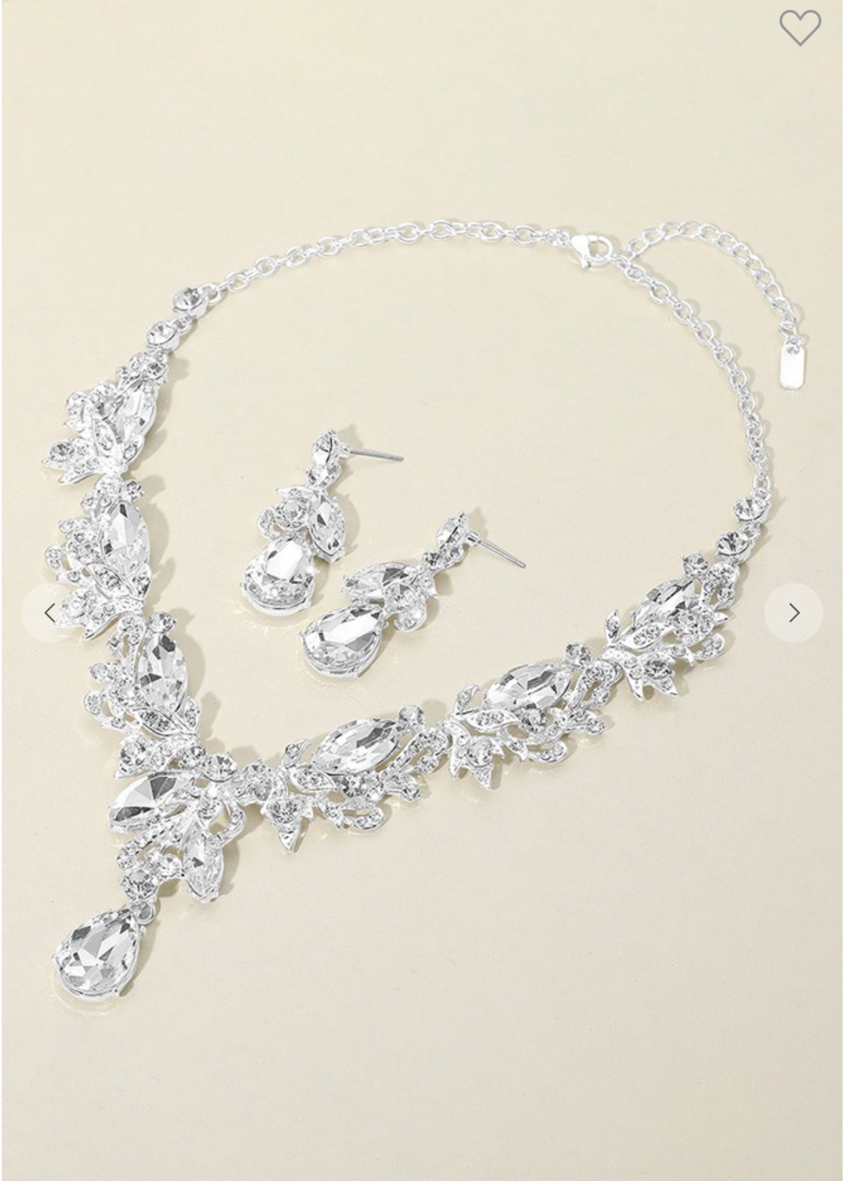 Glow Up Necklace Set