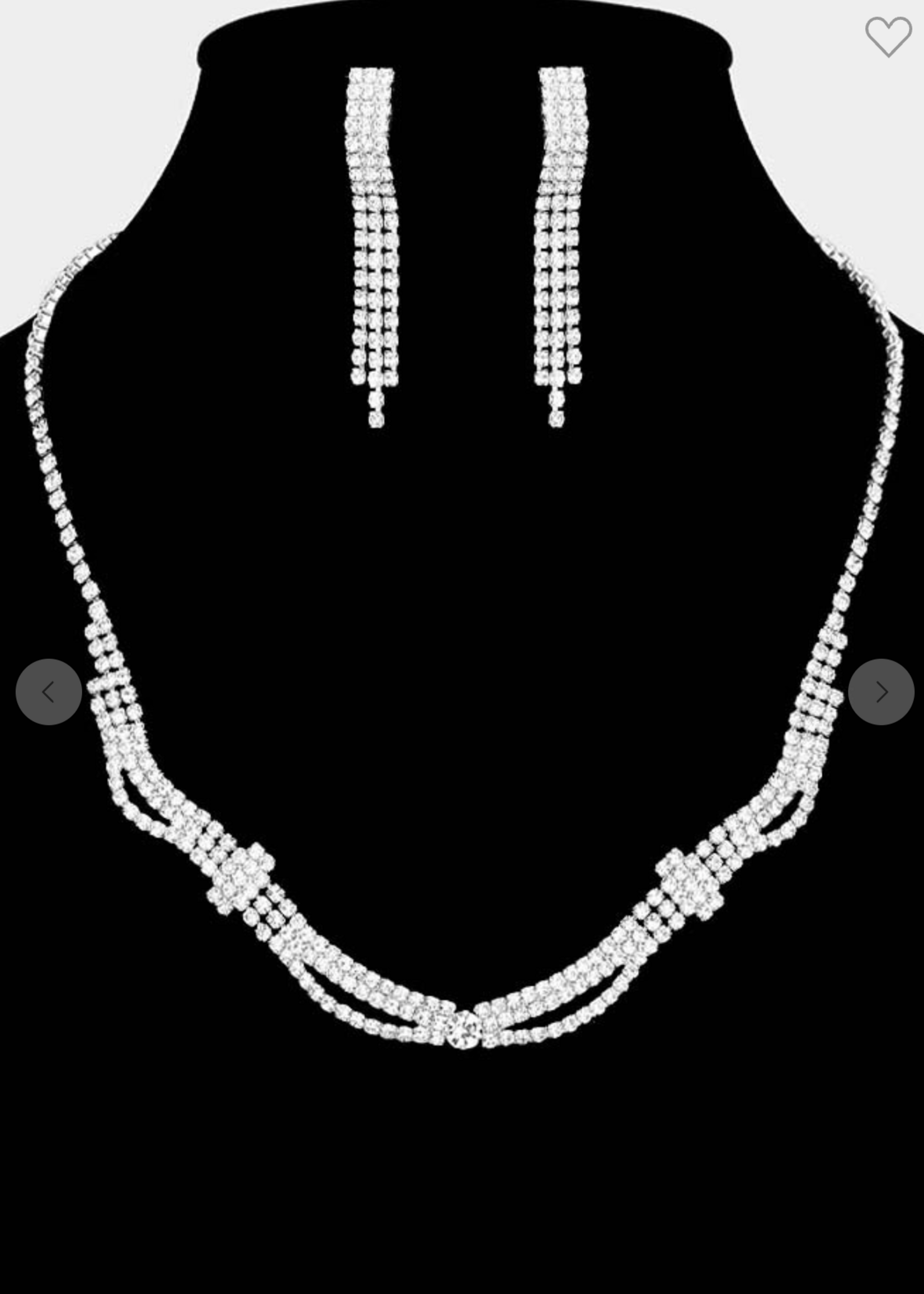 It Ain't Me Necklace Set