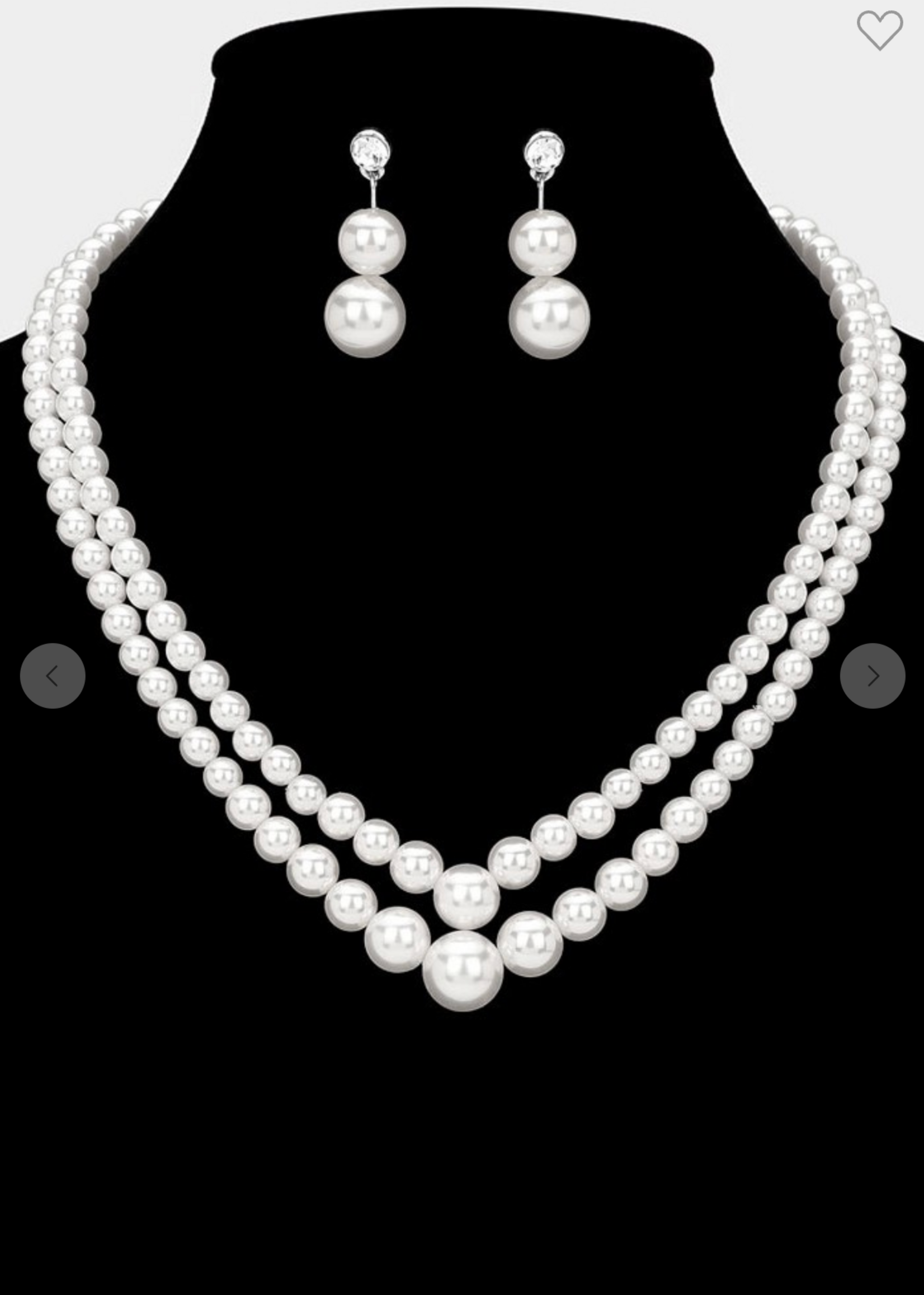 Mother Of Pearls Necklace Set