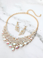 Always Look At Me Necklace Set