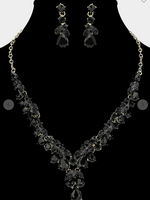 Pretty On Me Necklace Set