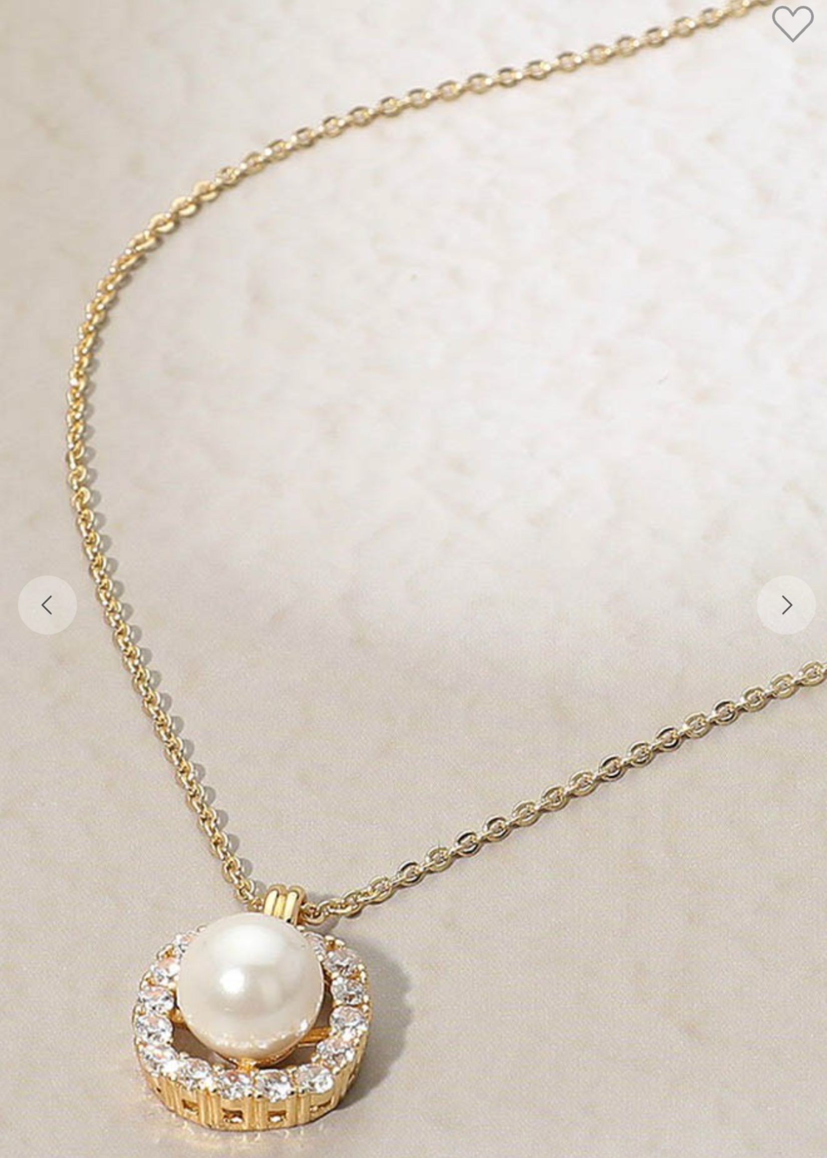 Feeling The Pearls Necklace