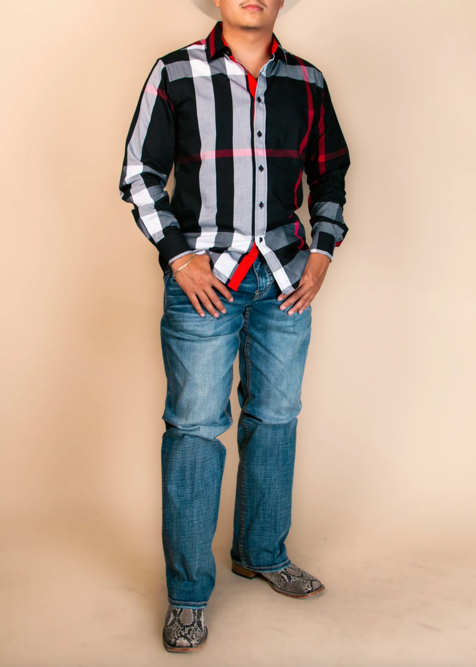 Me Voy Con Otra Button Down Shirt