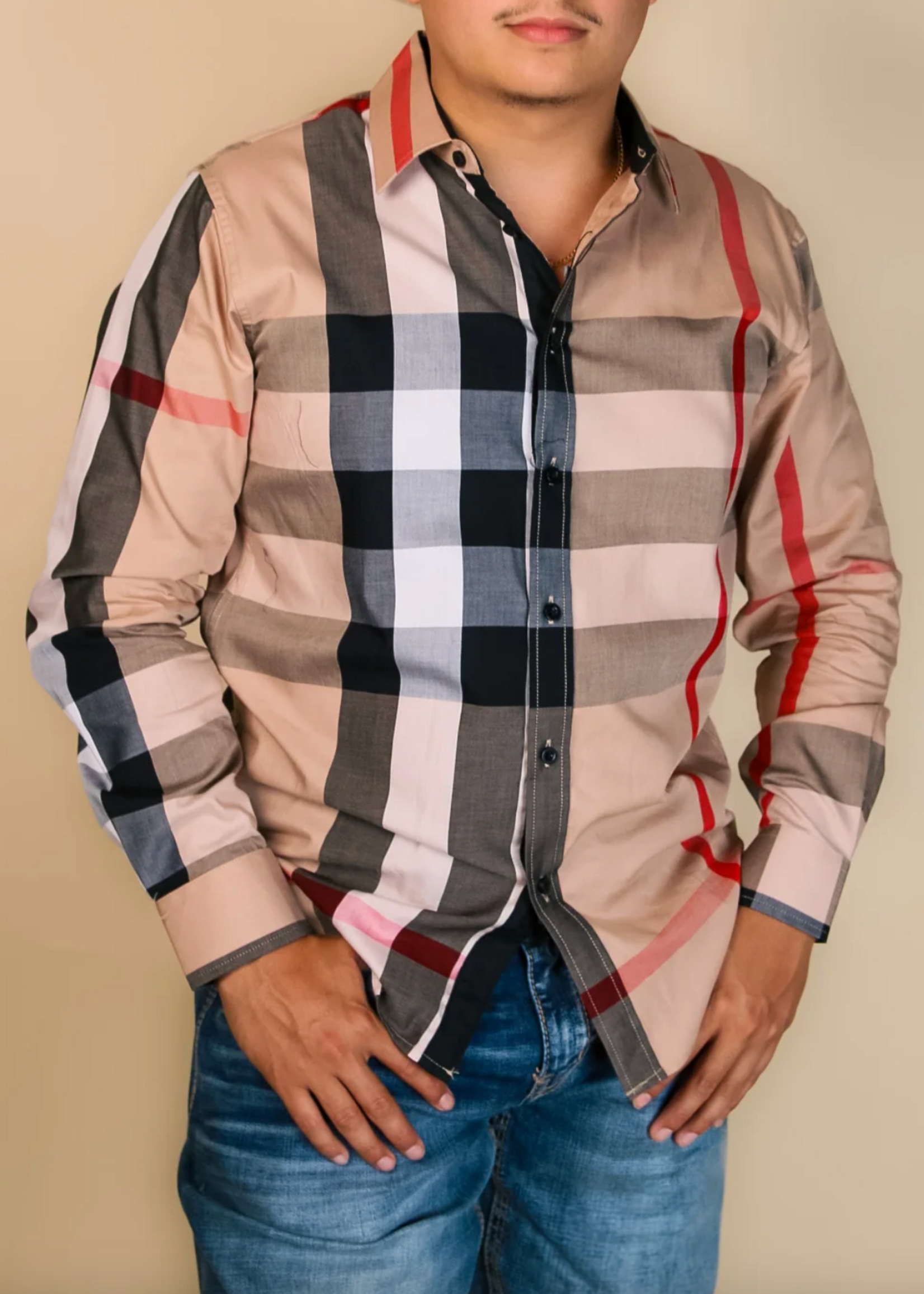 Ya No Pienso En Ti Button Down Shirt