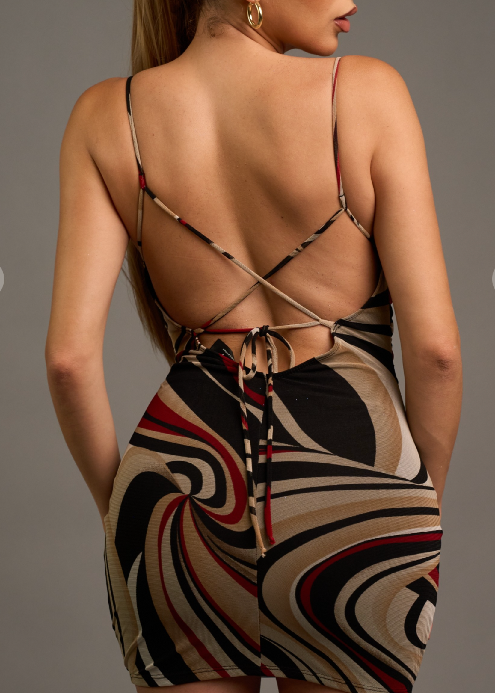 Te Vas Con Otro Dress