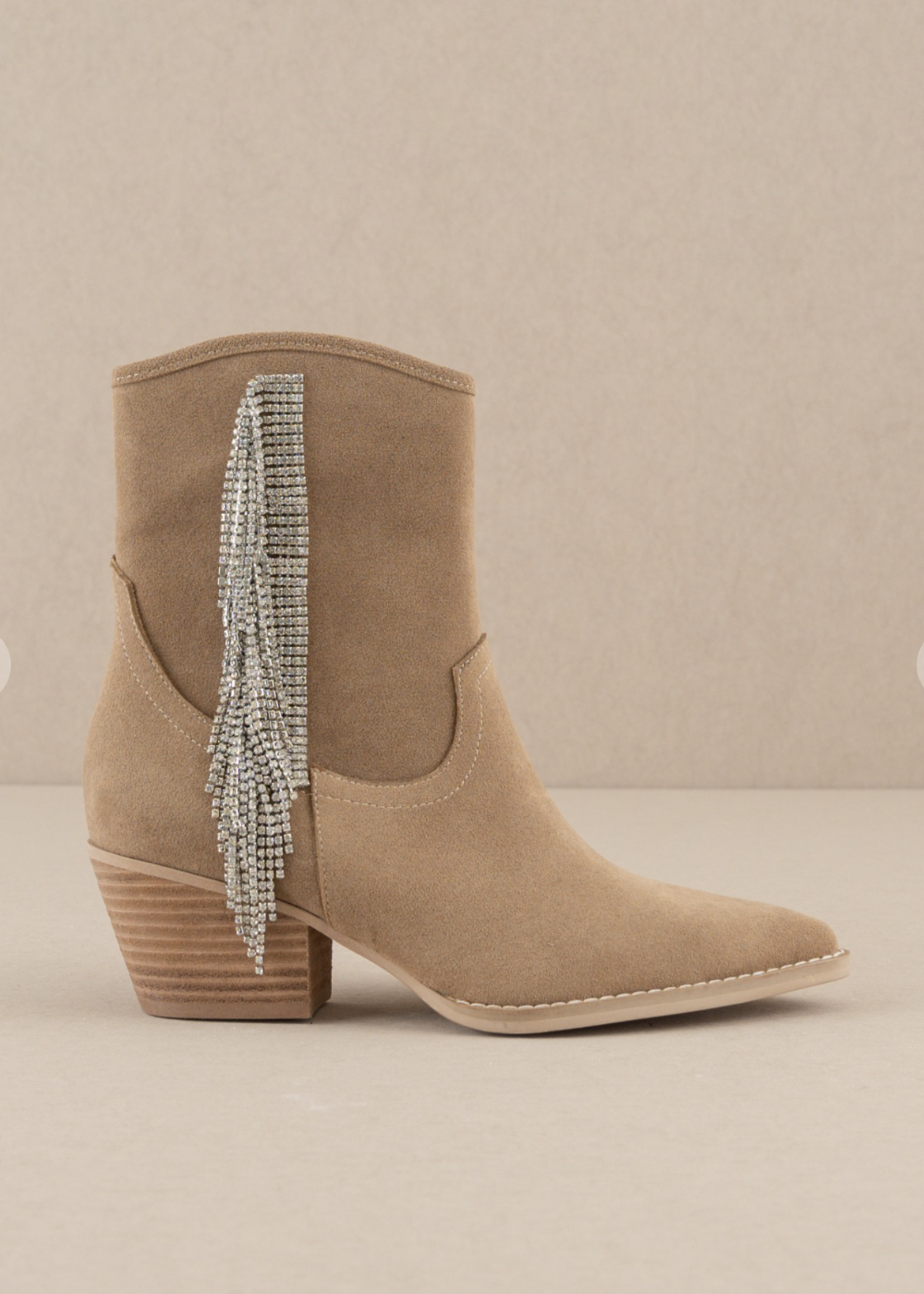 Be Classy And Sassy Fringe Boot