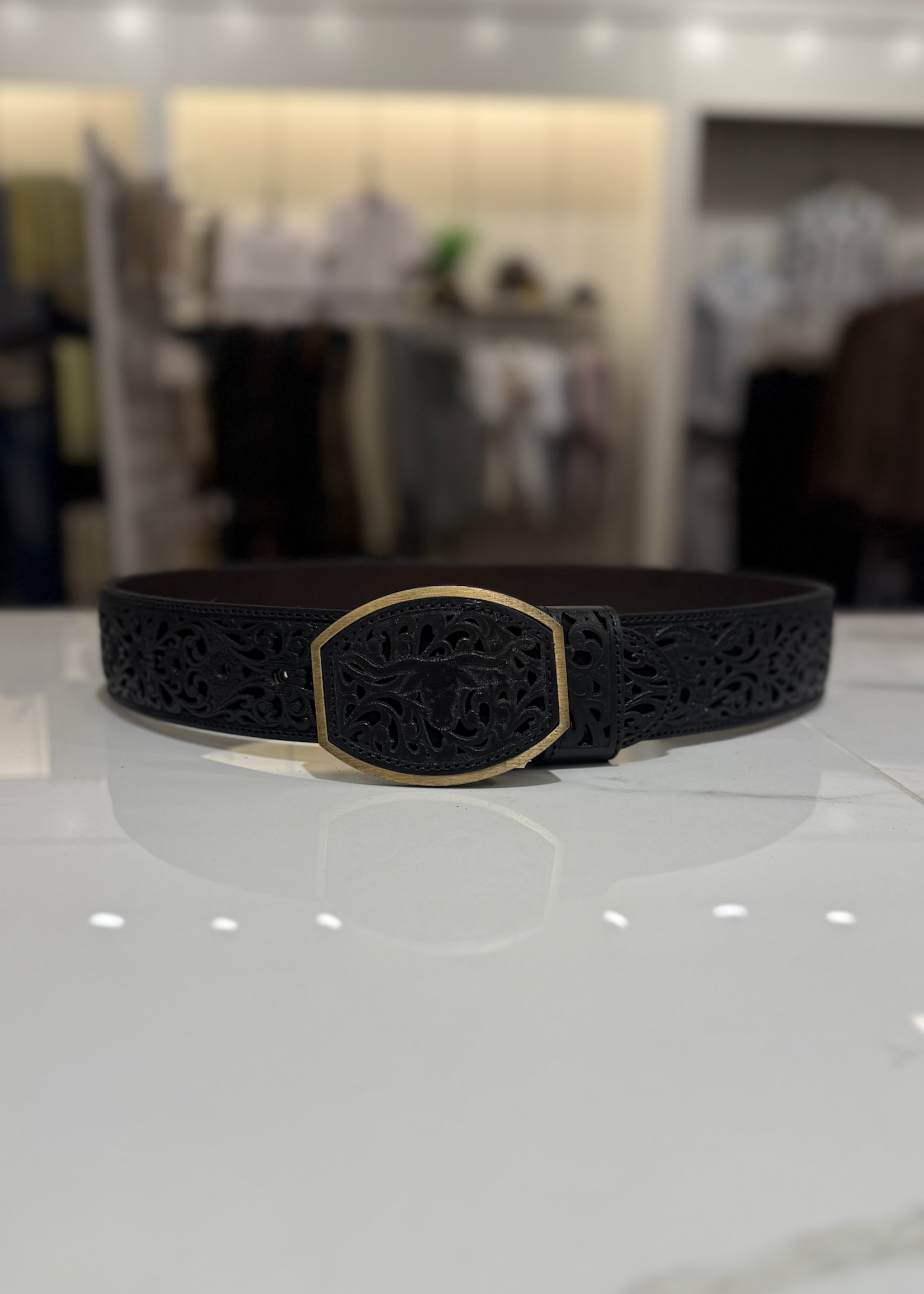 No Te Puedes Quedar Belt