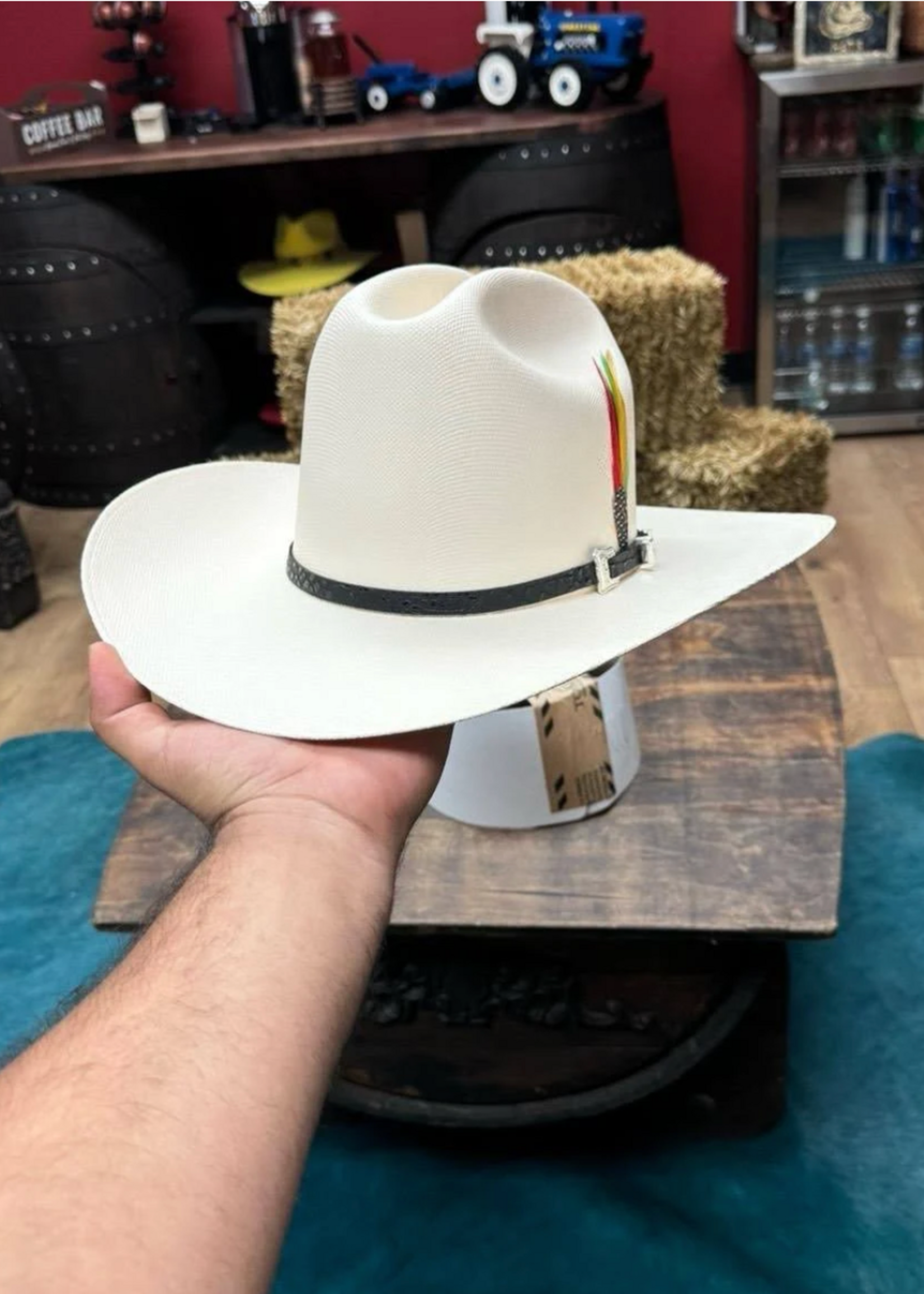 1,000x Sombrero "Johnson"