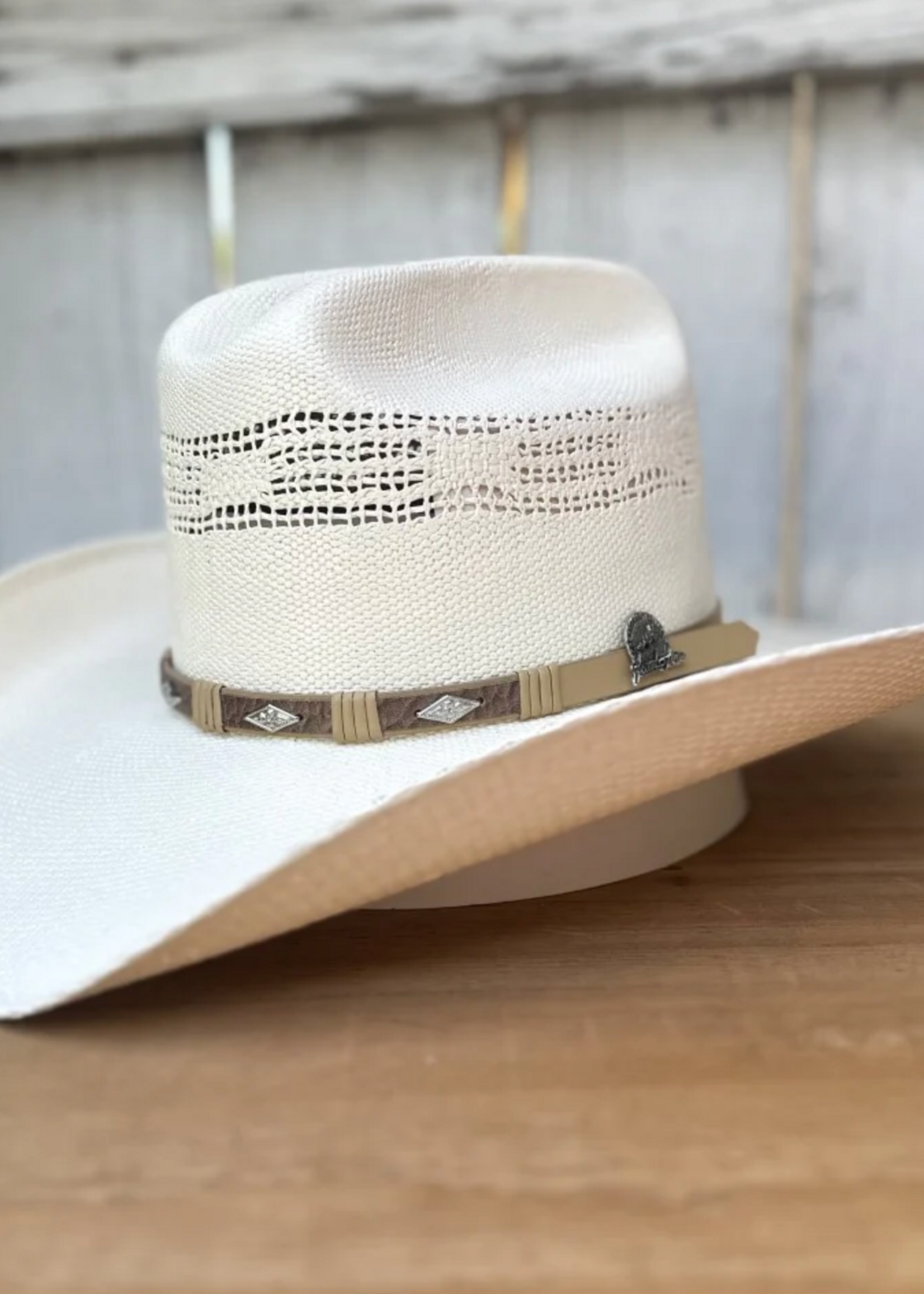 10X Sombrero Bangora "Mustang"