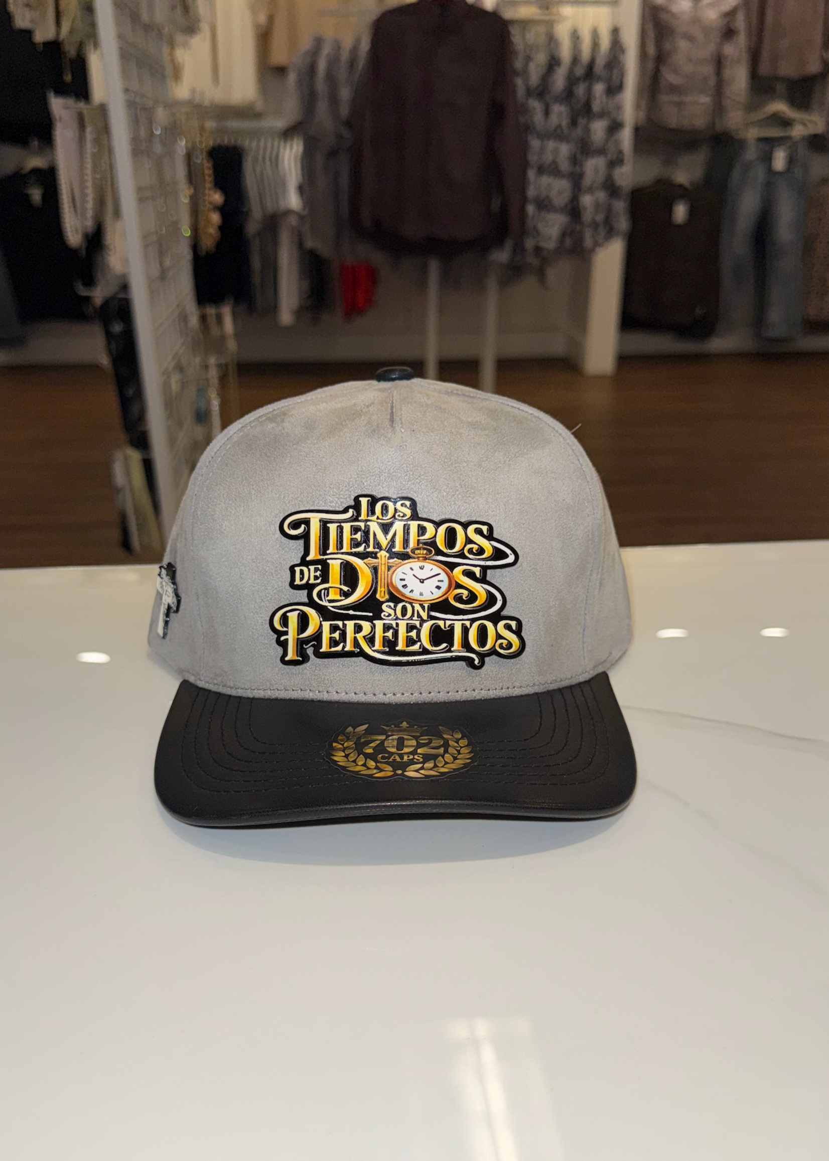 Los Tiempos De Dios Dorado