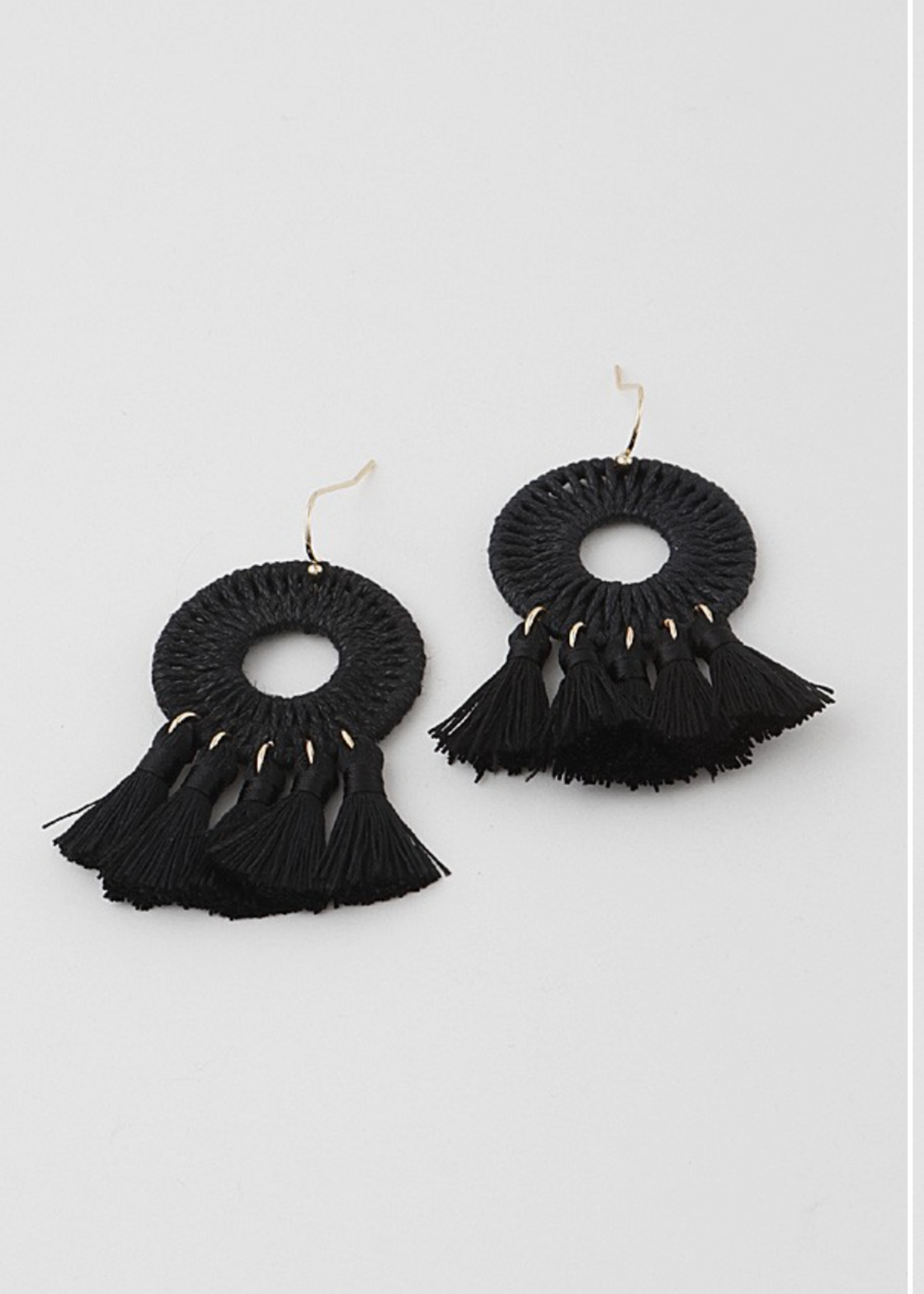 Last Touch Earrings BLACK
