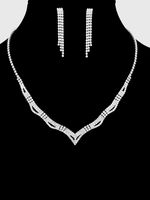 Take It away Necklace Set