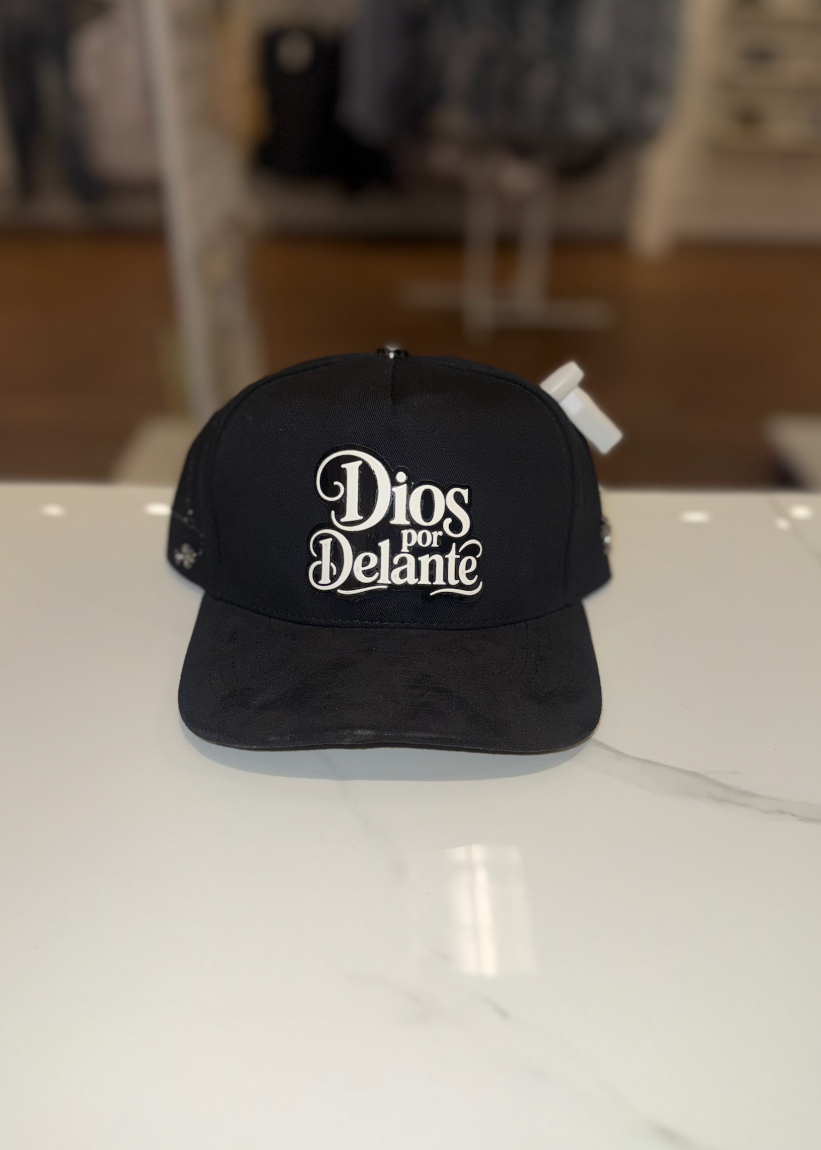 Dios Por Delante Bellico