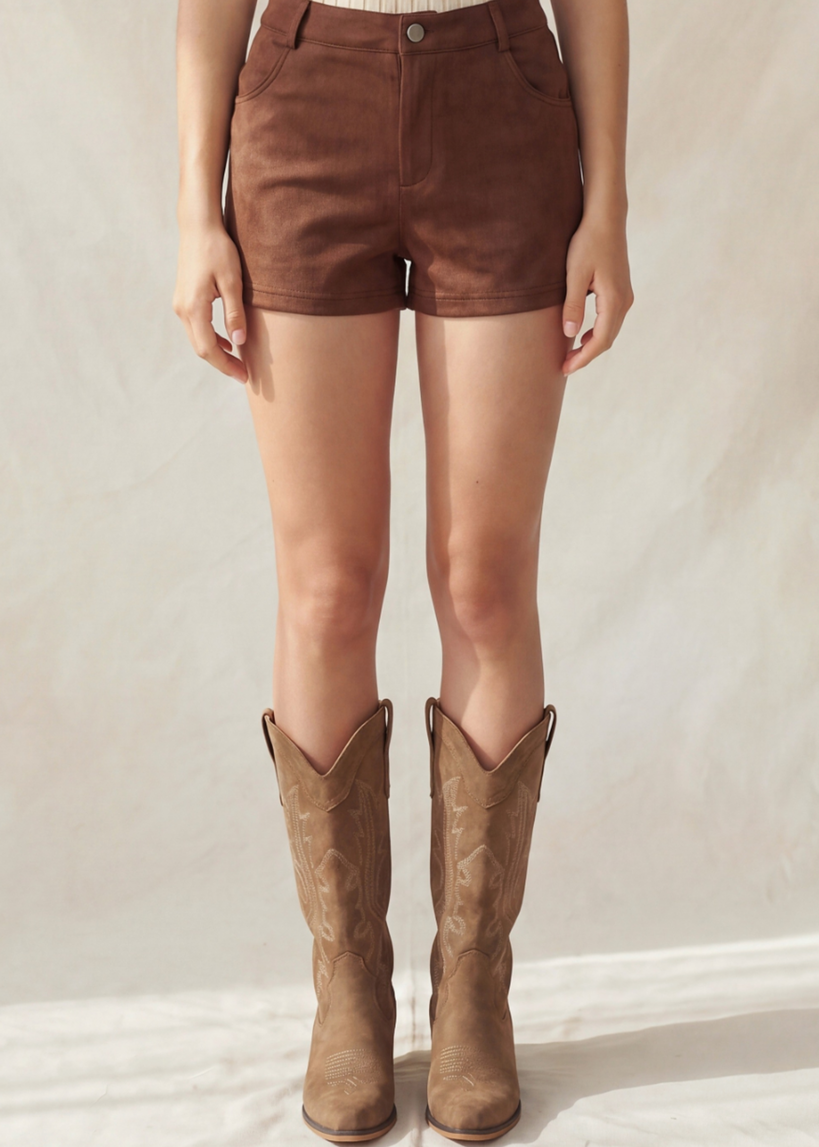 What You See Shorts BROWN