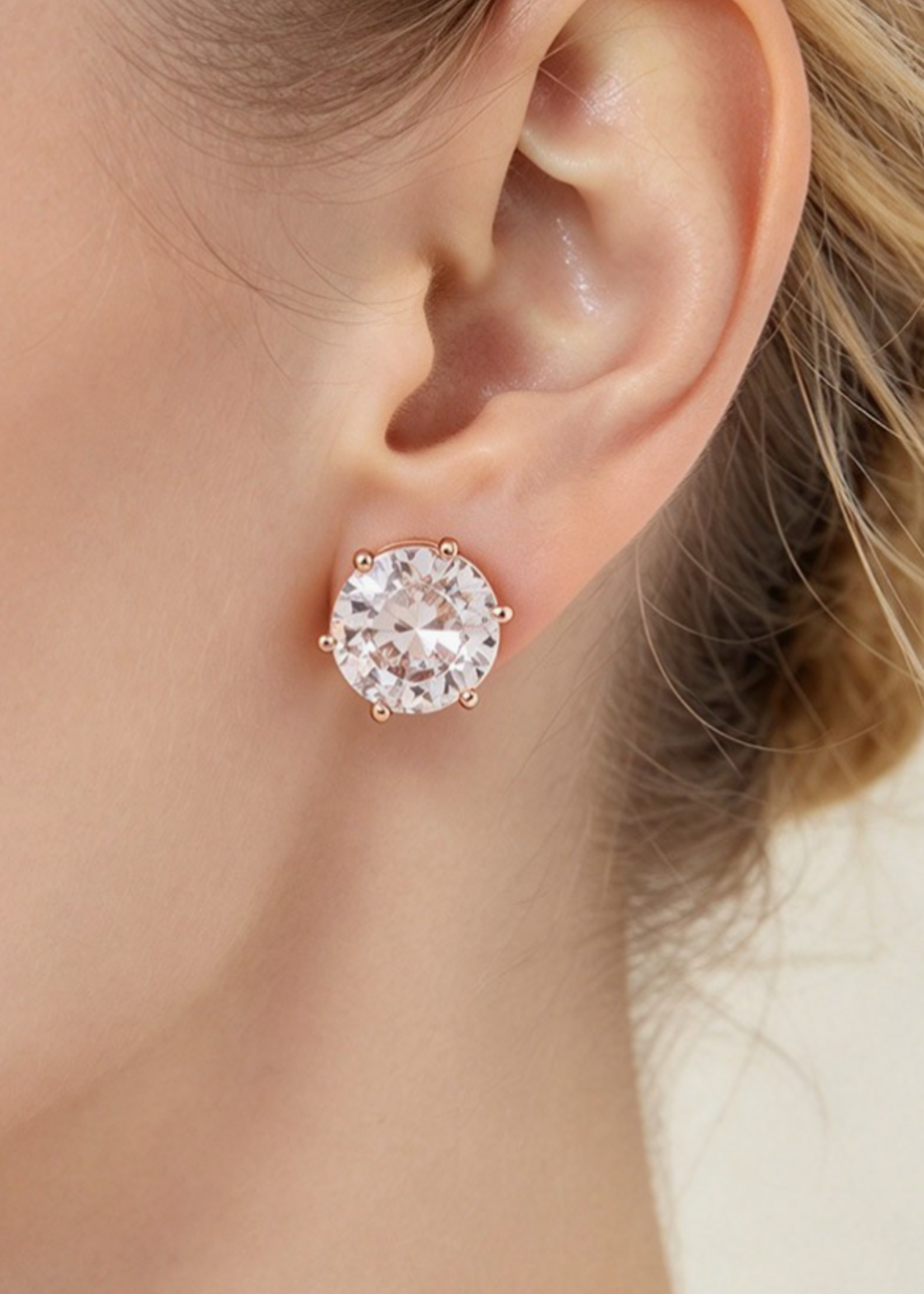 Mrs. Cutie Stud Earrings SILVER