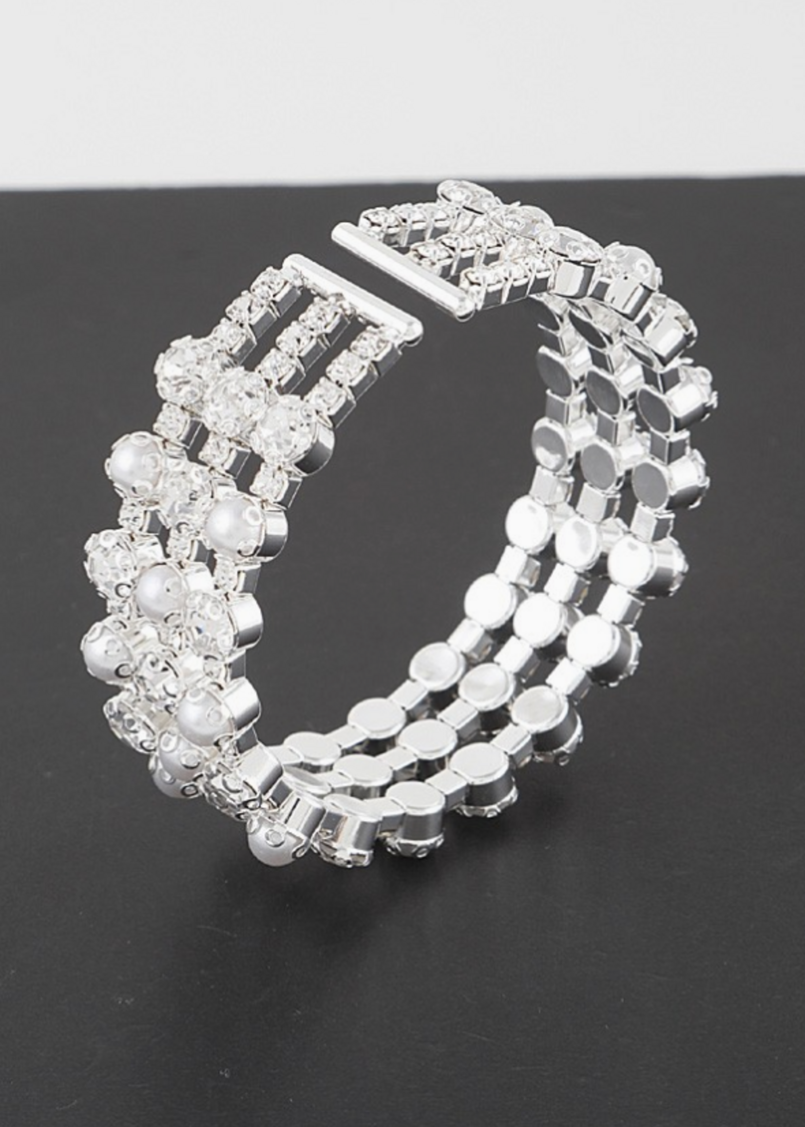 Pearly Bracelet
