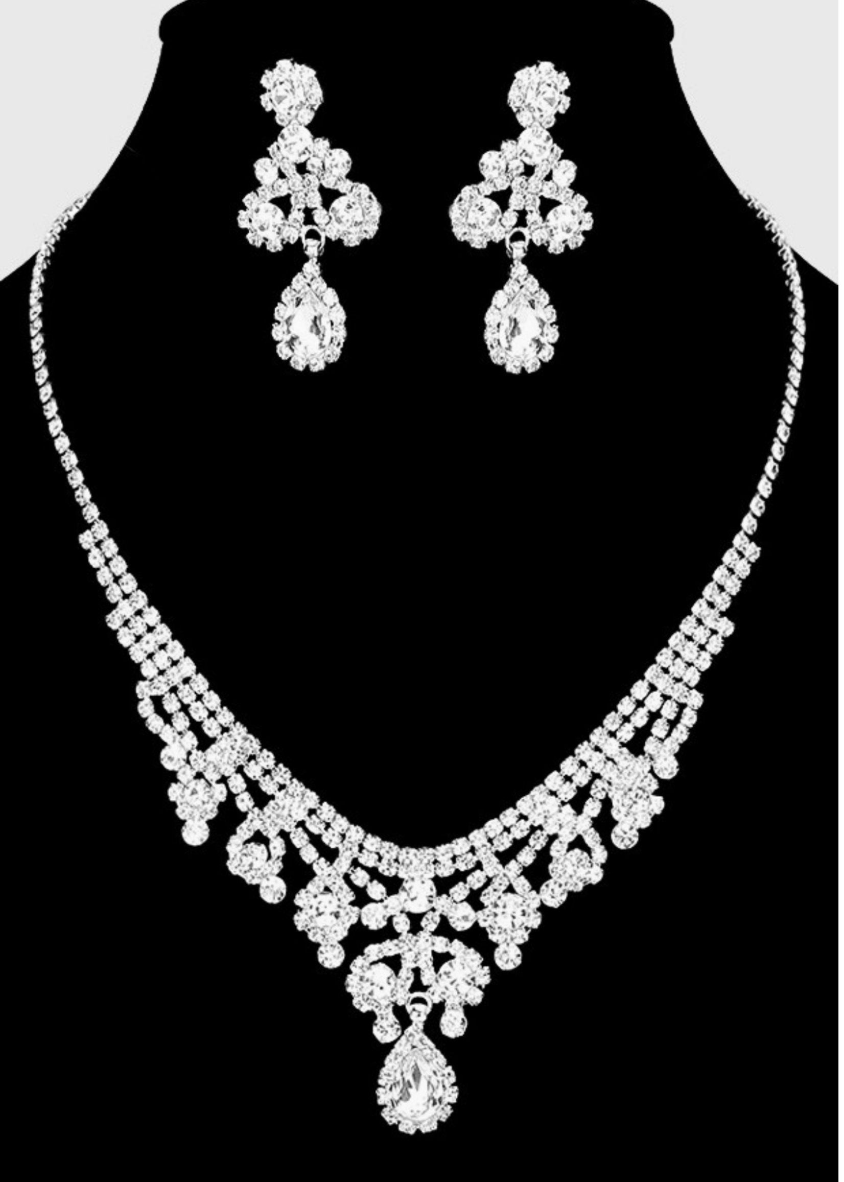 On Top Of You Necklace Set