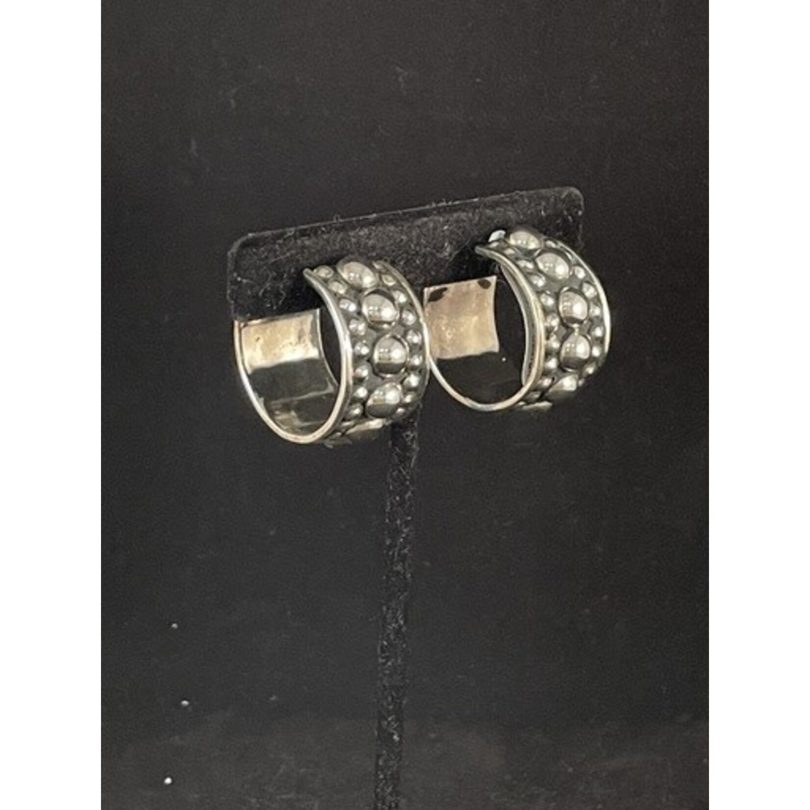 m. lynne designs wide ox bead earring