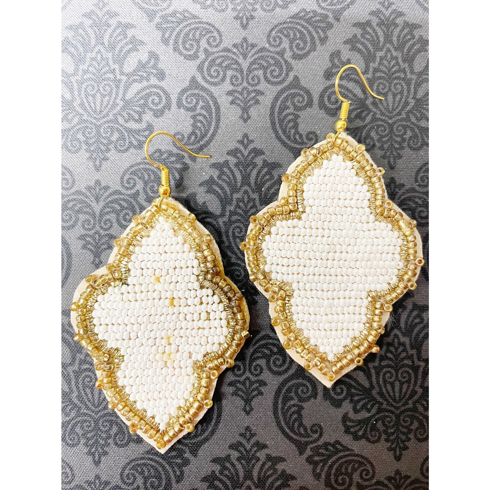 m. lynne designs beaded scallop earring