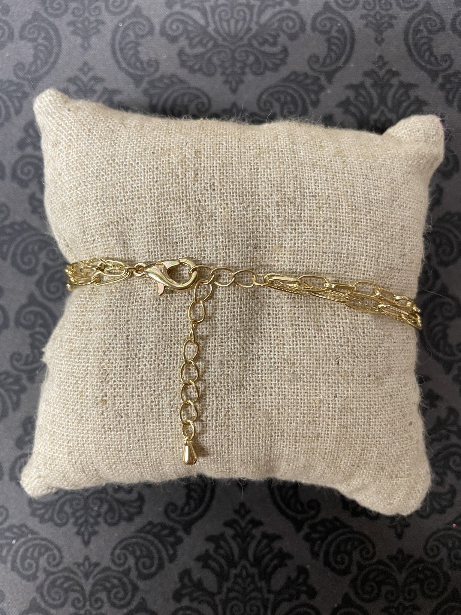 Bracelet, Multi Gold Paperclip Links