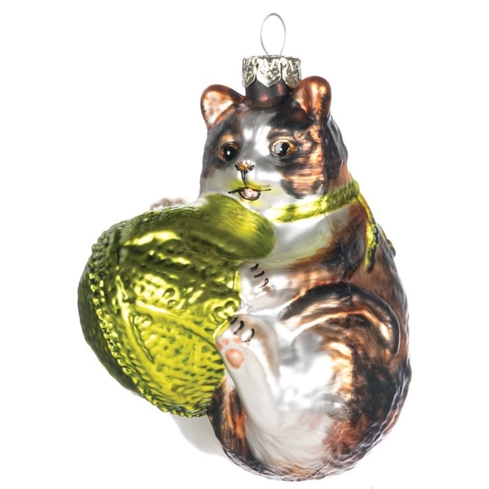 m. lynne designs kitten with ball of yarn ornament