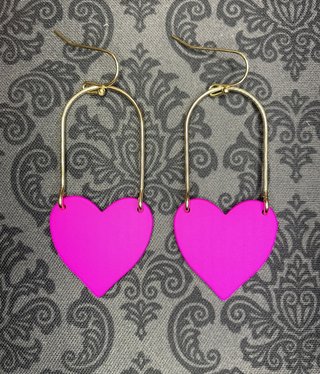 Metal Pink Heart with Gold Wire Earring