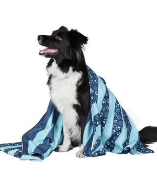 dock & bay Dog Days Dog Towel