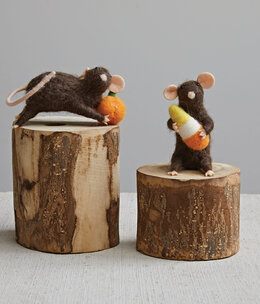 available at m. lynne designs felt halloween mouse