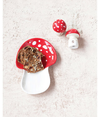 available at m. lynne designs ceramic mushrooms salt & pepper set