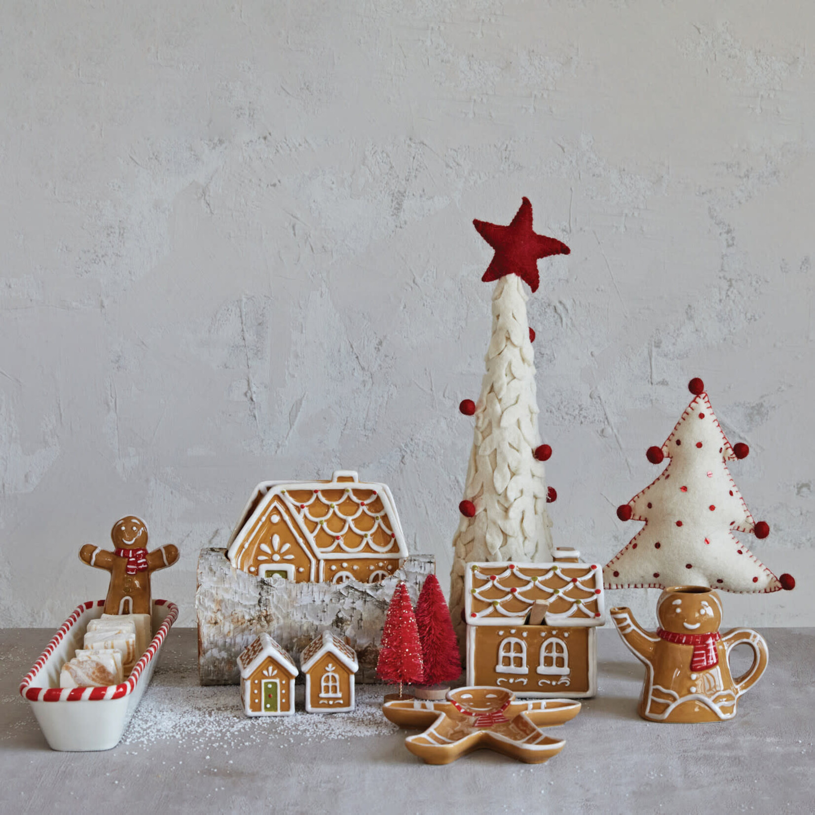 m. lynne designs gingerbread man with scarf platter