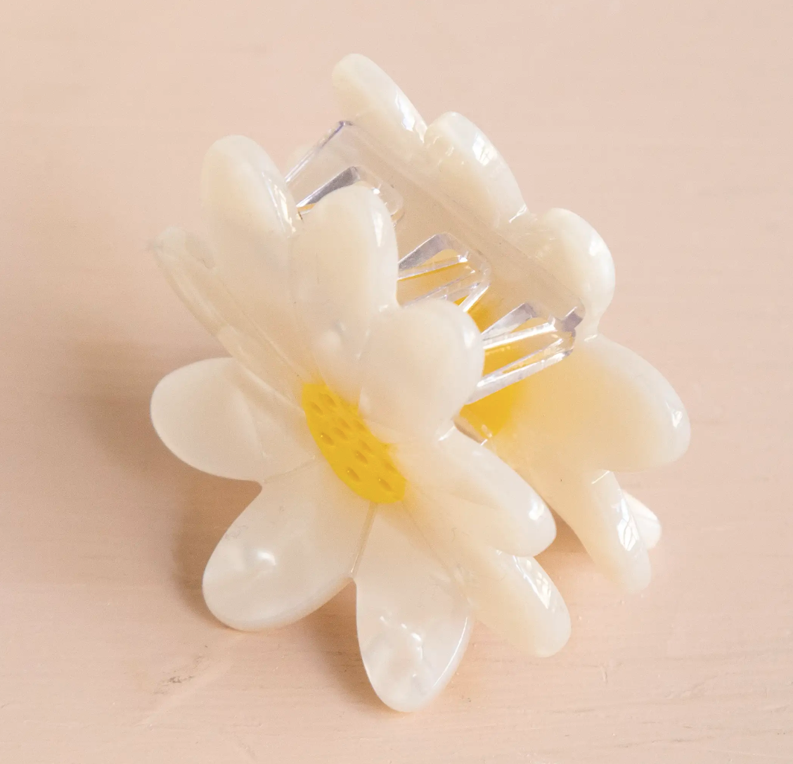 natural life Cream Daisy Hair Clip