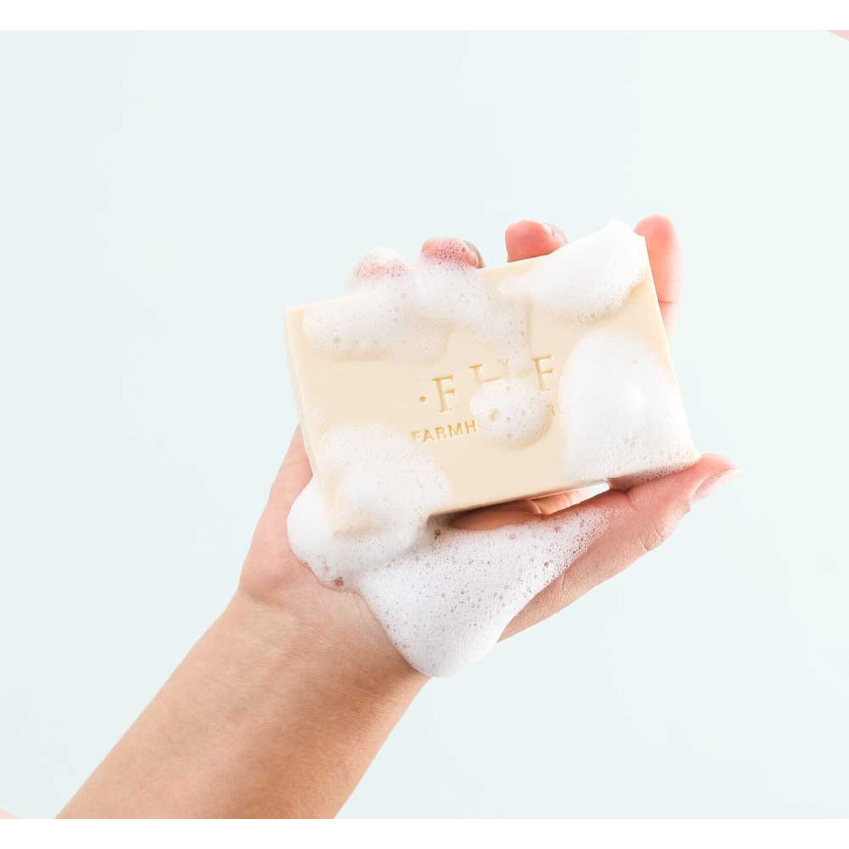 farmhouse fresh whoopie shea butter soap in box