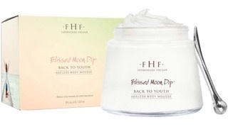 farmhouse fresh Blissed Moon Dip Back to Youth Body Mousse