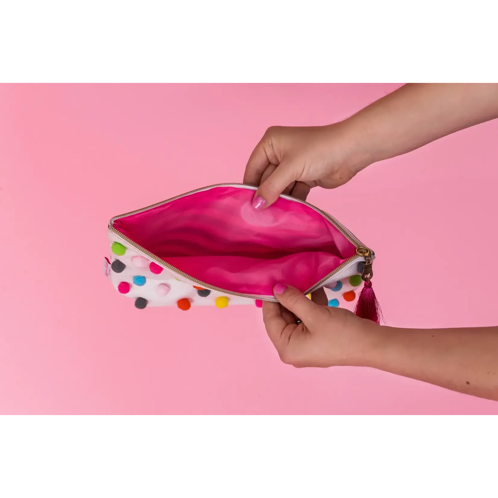 taylor elliott designs pom pom medium pouch