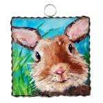 the round top collection bunny close-up charm