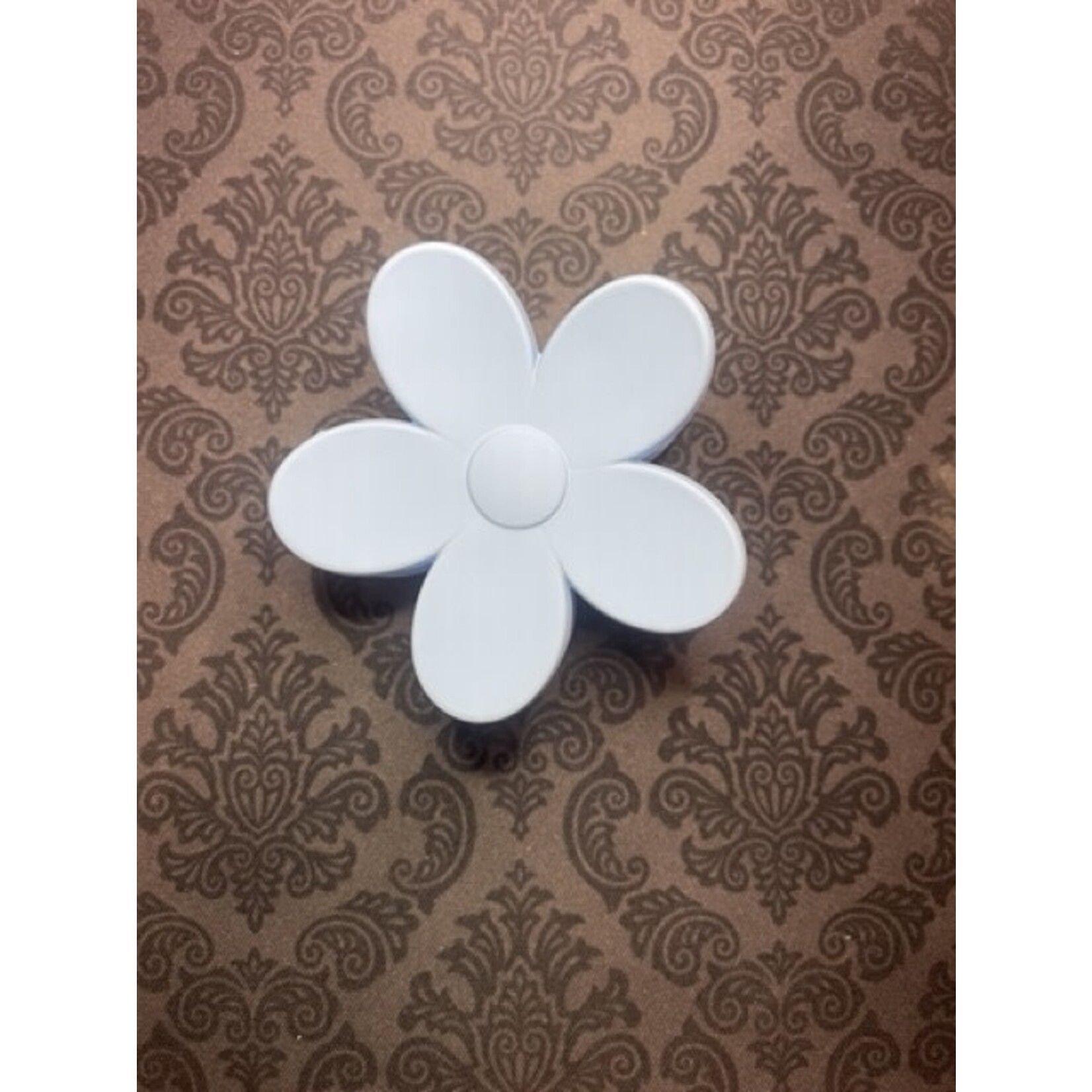 m. lynne designs blue flower claw clip