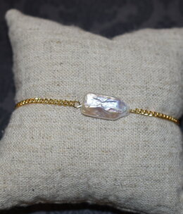 available at m. lynne designs Gold Link Bracelet with Rectangle Pearl